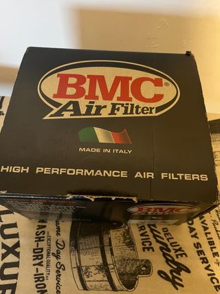 Filtro de aire BMC para Nissan 370z