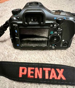 Pentax K10 + 2 objetivos