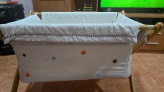 Minicuna beige con colchón