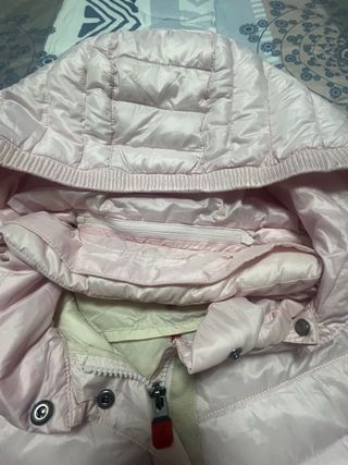 Abrigo plumífero ligero rosa