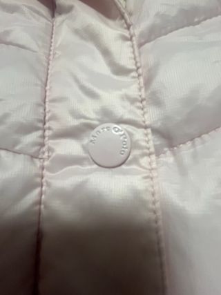 Abrigo plumífero ligero rosa