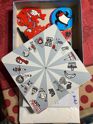 Pictureka! Mega Mat Juego de Mesa Hasbro