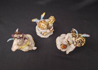 Figuras querubines Salvador Mayol