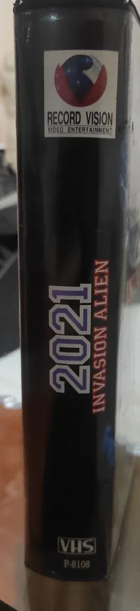 Película VHS 2021 Invasión Alien