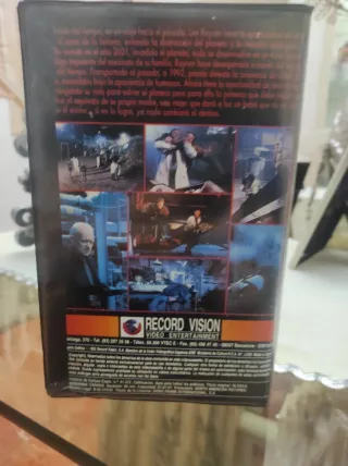 Película VHS 2021 Invasión Alien