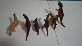 Set 6 Dinosauri Giocattolo per Bambini