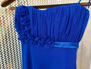 Vestido largo azul vibrante