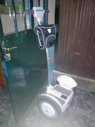 Patín eléctrico Airwheel casi nuevo