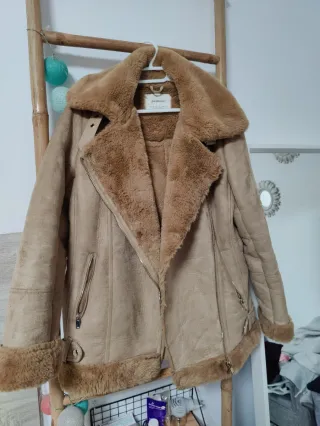 Abrigo pelo beige talla S