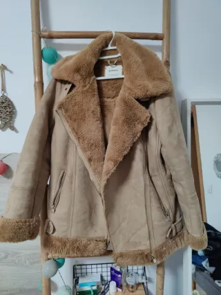 Abrigo pelo beige talla S