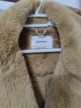 Abrigo pelo beige talla S