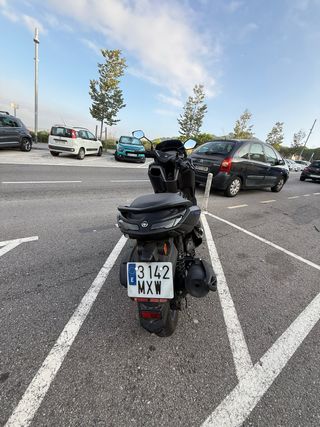 Yamaha NMAX 125 Scooter Negra