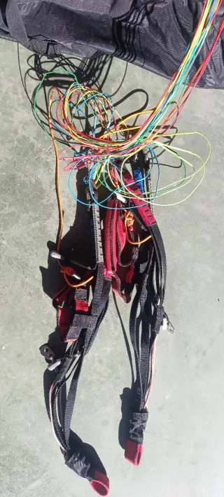 Parapente Wintech Bios con test de porosidad