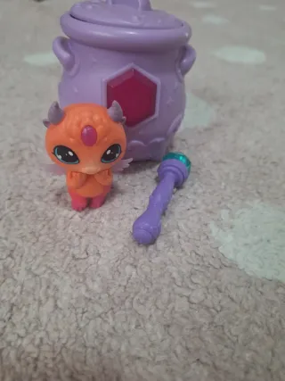 Muñeco Mágico con Caldero y Varita