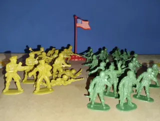 Soldaditos de plástico, ejército militar