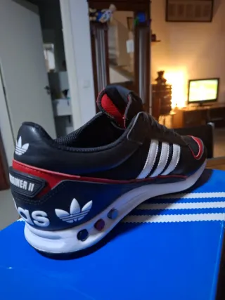 Deportivas Adidas L.A. Trainer II Negras Rojas