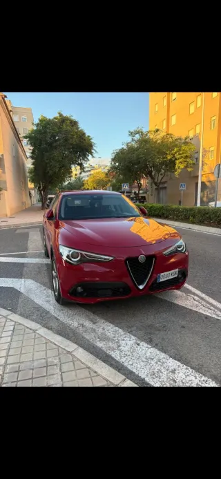 Alfa Romeo Stelvio 2017