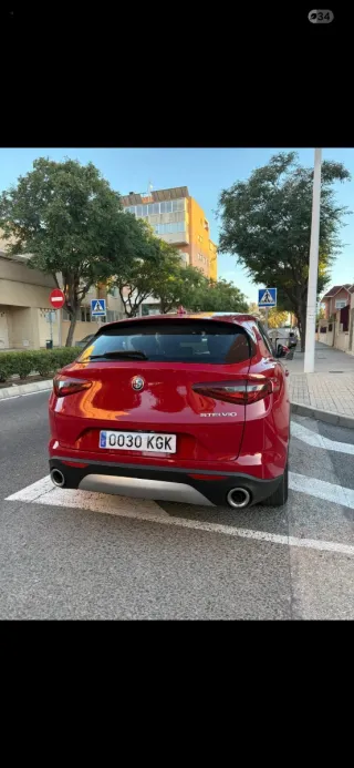 Alfa Romeo Stelvio 2017