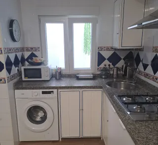 Se alquila apartamento en el centro  punta umbria