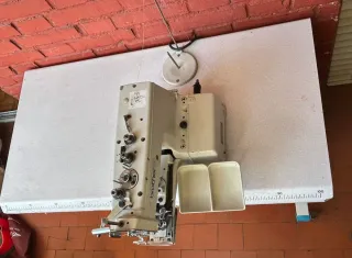 Máquina Industrial Brother botonera