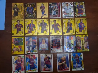 Cromos de fútbol Messi variados