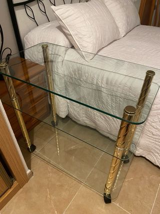 Mesa auxiliar cristal y metal