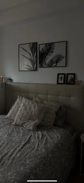 Cabecero capitoné polipiel beige