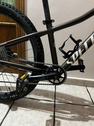Bicicleta da Montagna Specialized Rockhopper