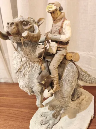 Figura 1/6 TaunTaun y Luke Skywalker Hoth Sideshow