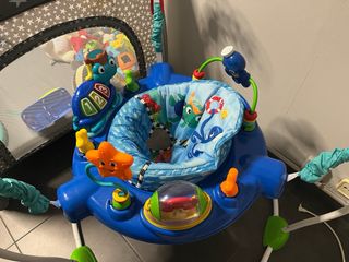 Saltador para bebé con temática marina