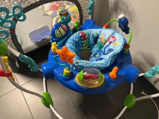 Saltador para bebé con temática marina