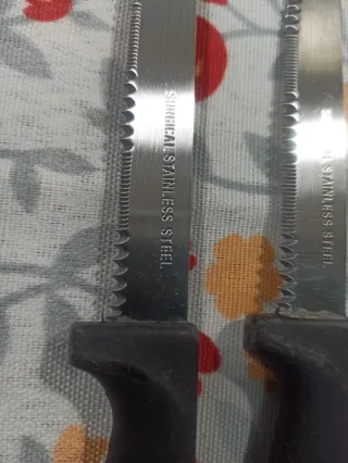 Set de 4 cuchillos de mesa Vivos