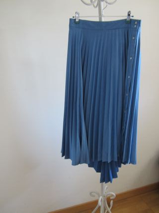 Falda plisada midi azul Stradivarius
