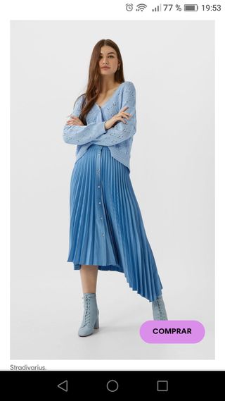 Falda plisada midi azul Stradivarius