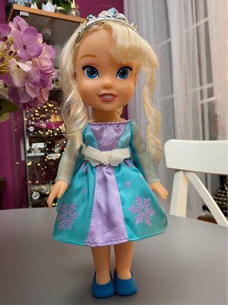 Bambola Elsa Frozen di Disney