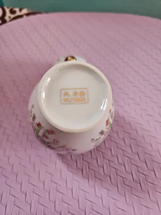 Vasetto Kutani orientale decorato