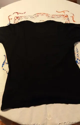 Camiseta Negra ARE YOU STRESSED? Corte entallado