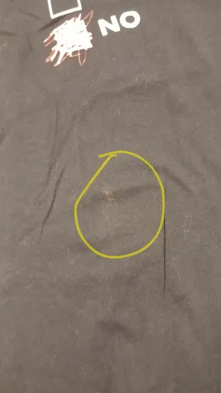 Camiseta Negra ARE YOU STRESSED? Corte entallado