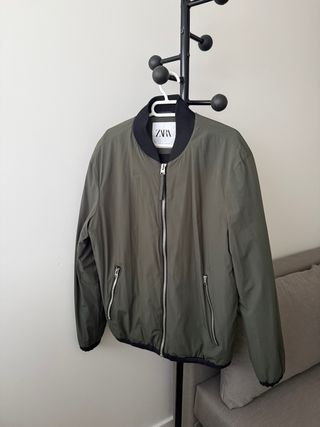 Chaqueta Bomber Zara Verde Militar Talla S