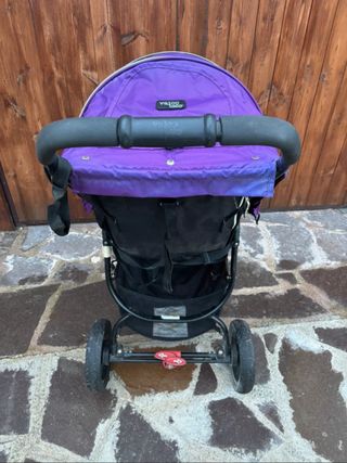 Passeggino viola e nero