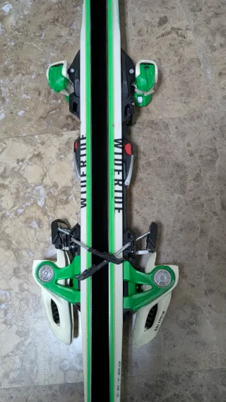 Esquís Völkl RTM 84 XT All Mountain + fijaciones