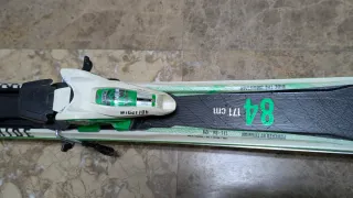 Esquís Völkl RTM 84 XT All Mountain + fijaciones