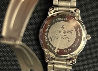 Reloj NOWLEY cuarzo rosa – buen estado