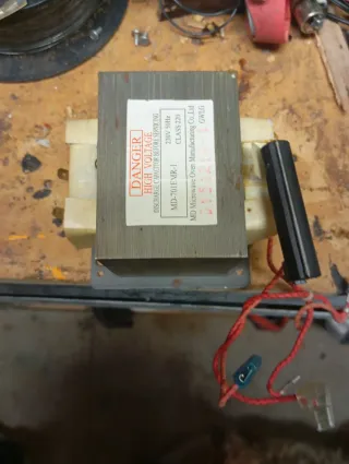 Transformador Microondas