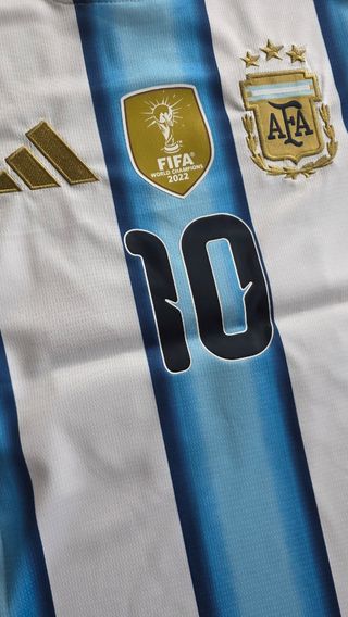 Camiseta Selección Argentina Versión Fan Messi 10