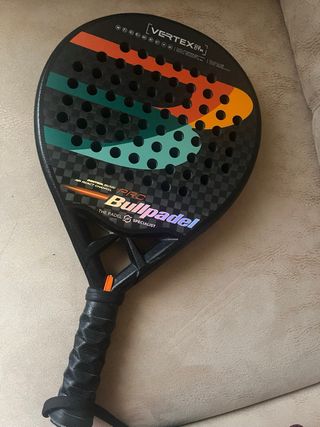 Pala Bullpadel Vertex Pro