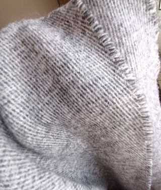 Sciarpa grande morbidissima grigia