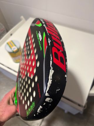Pala de pádel Bullpadel Metal 38