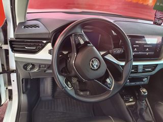 Skoda Kamiq 2021 1.0 TSI 81kW 110CV Ambition 5p