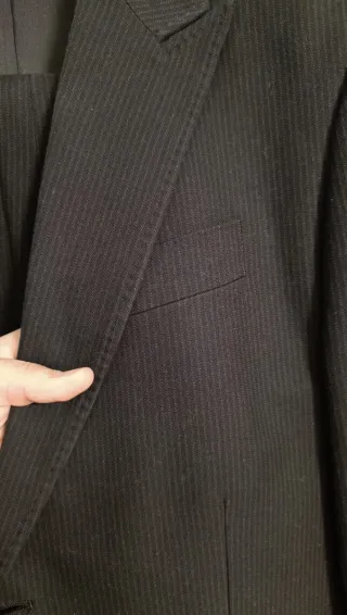 Traje Negro Rayas Hombre